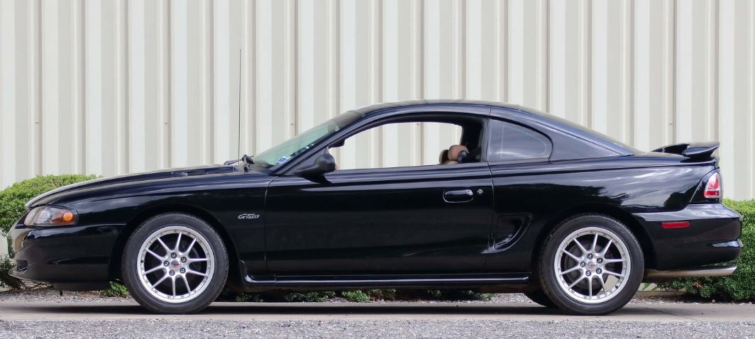 1996-1998 Mustang GT 4.6L Chrome & Black Fender Side Emblems Badges Pair LH RH